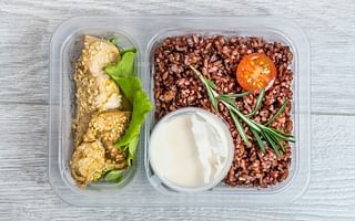 What are some tips for meal prepping and planning for a healthy diet?